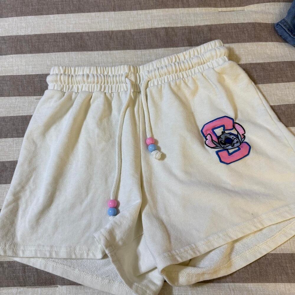 Title disney stitch lounge shorts
